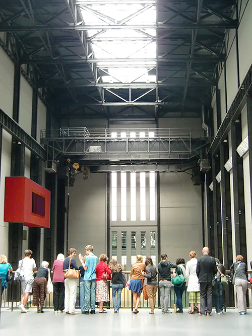 RED NOW - STATION Projektraum